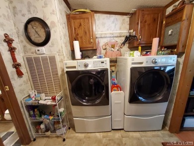 Very spacious and lovingly cared home situated on a Cul-De-Sac on Tanglewood Shores Golf Club in Virginia - for sale on GolfHomes.com, golf home, golf lot