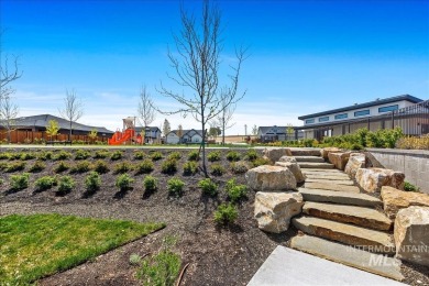 Just Finished and ready to close!  This beautifully designed on Hunters Point Golf Club in Idaho - for sale on GolfHomes.com, golf home, golf lot