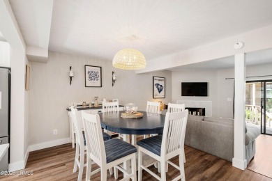 This charming two bedroom, two bath villa offers the perfect on Shipyard Golf Club in South Carolina - for sale on GolfHomes.com, golf home, golf lot