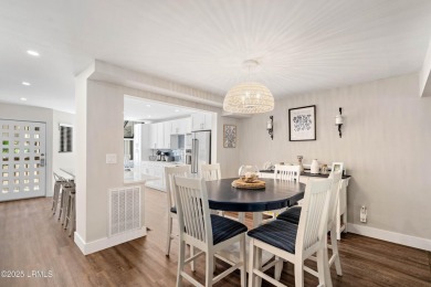 This charming two bedroom, two bath villa offers the perfect on Shipyard Golf Club in South Carolina - for sale on GolfHomes.com, golf home, golf lot