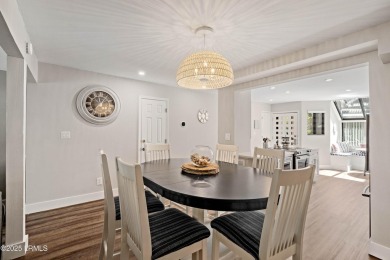 This charming two bedroom, two bath villa offers the perfect on Shipyard Golf Club in South Carolina - for sale on GolfHomes.com, golf home, golf lot