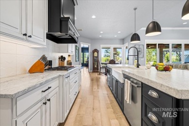 Stunning  custom built 3,140+ sq ft single-level home in Eagle's on Eagle Legacy Golf Course in Idaho - for sale on GolfHomes.com, golf home, golf lot