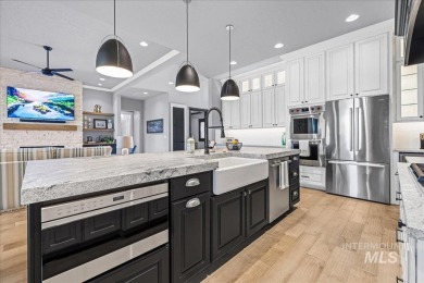 Stunning  custom built 3,140+ sq ft single-level home in Eagle's on Eagle Legacy Golf Course in Idaho - for sale on GolfHomes.com, golf home, golf lot
