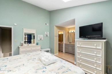 This charming two bedroom, two bath villa offers the perfect on Shipyard Golf Club in South Carolina - for sale on GolfHomes.com, golf home, golf lot