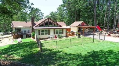 Discover modern luxury in this fully remodeled home in the on Indian Hills Country Club in Arkansas - for sale on GolfHomes.com, golf home, golf lot