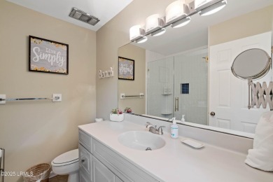 This charming two bedroom, two bath villa offers the perfect on Shipyard Golf Club in South Carolina - for sale on GolfHomes.com, golf home, golf lot