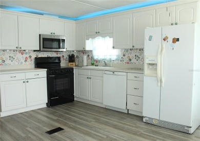 One or more photo(s) has been virtually staged. Florida on High Point Golf Club, Inc. in Florida - for sale on GolfHomes.com, golf home, golf lot