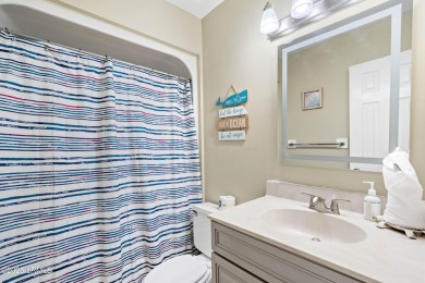 This charming two bedroom, two bath villa offers the perfect on Shipyard Golf Club in South Carolina - for sale on GolfHomes.com, golf home, golf lot