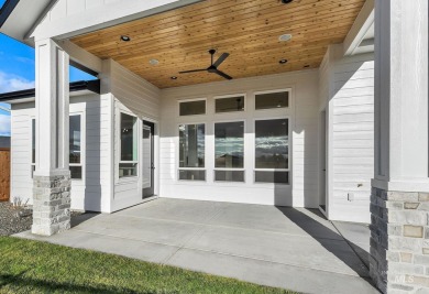 *Virtual Tour* Luxury custom builder, Shadow Mountain Homes on Falcon Crest Golf Club in Idaho - for sale on GolfHomes.com, golf home, golf lot