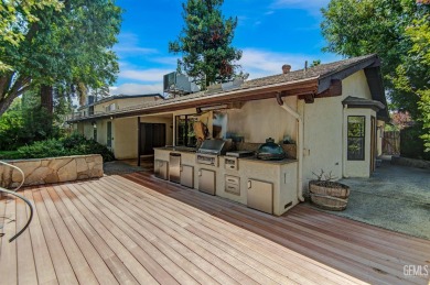 Welcome to this stunning home located in one of Southwest on Sundale Country Club in California - for sale on GolfHomes.com, golf home, golf lot