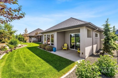 Stunning  custom built 3,140+ sq ft single-level home in Eagle's on Eagle Legacy Golf Course in Idaho - for sale on GolfHomes.com, golf home, golf lot