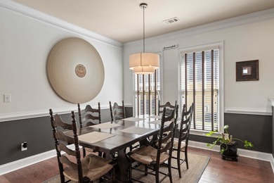 WELCOME TO THIS ADORABLE HOME NESTLED IN THE SOUGHT-AFTER on Harbor Club Golf and Country Club in Georgia - for sale on GolfHomes.com, golf home, golf lot