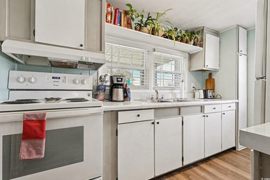 Welcome to your new oasis in the Foxfire community of North on Beachwood Golf Club in South Carolina - for sale on GolfHomes.com, golf home, golf lot