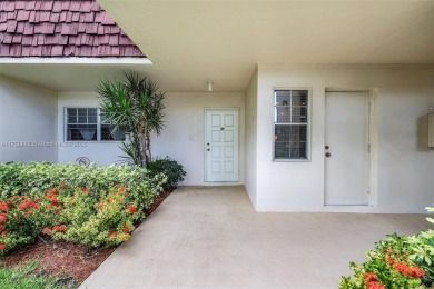 Welcome to this beautifully remodeled 2-bedroom, 2-bathroom on Palm-Aire Country Club and Resort - Palms in Florida - for sale on GolfHomes.com, golf home, golf lot