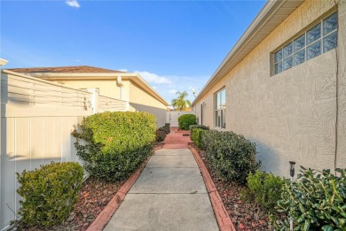 **Charming Courtyard Villa in the Heart of The Villages**

 on Oakleigh Executive Golf Course in Florida - for sale on GolfHomes.com, golf home, golf lot