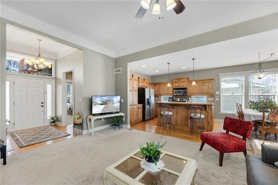 Well-maintained reverse 1.5-story single-family home in the on Golf Club of Creekmoor in Missouri - for sale on GolfHomes.com, golf home, golf lot