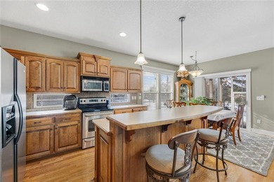 Well-maintained reverse 1.5-story single-family home in the on Golf Club of Creekmoor in Missouri - for sale on GolfHomes.com, golf home, golf lot