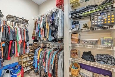 Welcome to a life that feels like vacation every day. Nestled in on Arlington Ridge Golf Club in Florida - for sale on GolfHomes.com, golf home, golf lot