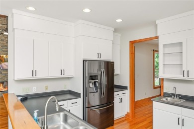 Charming Single-Story Home with Mountain Views and Prime on The Cliffs at Glassy Golf and Country Club in South Carolina - for sale on GolfHomes.com, golf home, golf lot