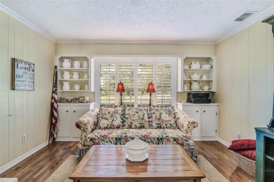 Beautiful, cottage like home, sweet, warm and welcoming, in the on Hide-A-Way Lake Golf Course in Texas - for sale on GolfHomes.com, golf home, golf lot