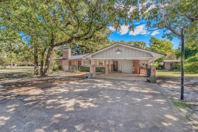 Beautiful, cottage like home, sweet, warm and welcoming, in the on Hide-A-Way Lake Golf Course in Texas - for sale on GolfHomes.com, golf home, golf lot