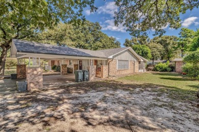 Beautiful, cottage like home, sweet, warm and welcoming, in the on Hide-A-Way Lake Golf Course in Texas - for sale on GolfHomes.com, golf home, golf lot