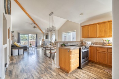 Discover the essence of Eagle Crest in this inviting corner unit on Eagle Crest Golf Resort - Resort Course in Oregon - for sale on GolfHomes.com, golf home, golf lot