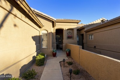 Lock and go living at its best in this 2BR, 2BA Naples villa on Oakwood Golf Club  in Arizona - for sale on GolfHomes.com, golf home, golf lot