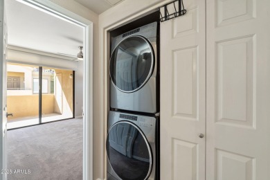 Fantastic Scottsdale Location! This recently updated 1-bedroom on Scottsdale Silverado Golf Club in Arizona - for sale on GolfHomes.com, golf home, golf lot