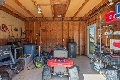 Waterfront home with approximately 150 feet of shoreline on Pinnacle Golf and Boat Club in Texas - for sale on GolfHomes.com, golf home, golf lot