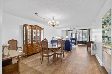 beautiful 2 bedroom 2 bath condo with tranquil lake and golf on Gleneagles Golf and Country Club in Florida - for sale on GolfHomes.com, golf home, golf lot