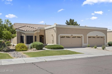 Don't miss this beautifully updated single-story 2 bed, 2 bath on Westbrook Village / Vista Golf Course in Arizona - for sale on GolfHomes.com, golf home, golf lot