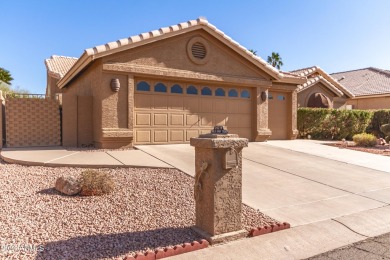 Welcome to this lovely home in Palo Verde community of Sun Lakes on Palo Verde Golf and Country Club in Arizona - for sale on GolfHomes.com, golf home, golf lot