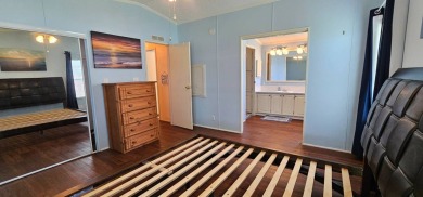Furnished, spacious 2 bedroom 2 bath home in 55 + Resort style on Zephyrhills Municipal Golf Course in Florida - for sale on GolfHomes.com, golf home, golf lot