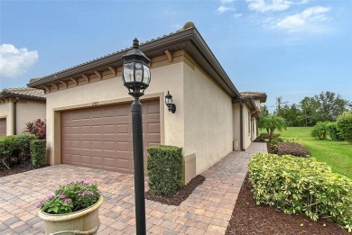 Nestled in the heart of Del Webb--Pulte Homes' crown jewel 55 on Ritz-Carlton Members Golf Club in Florida - for sale on GolfHomes.com, golf home, golf lot