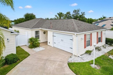 Bond Paid - This conviently located turn-key courtyard villa at on The Links of Spruce Creek in Florida - for sale on GolfHomes.com, golf home, golf lot