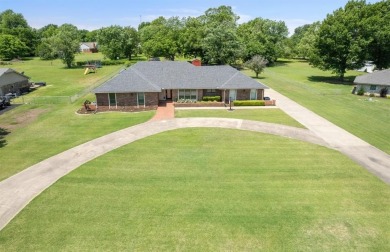 **Charming Remodeled Home in Willowbrook Addition**

Discover on Elks Country Club in Oklahoma - for sale on GolfHomes.com, golf home, golf lot