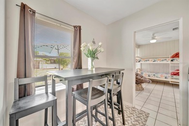 Charming fully furnished Bradenton home featuring 2 bedrooms, 1 on Bradenton Country Club in Florida - for sale on GolfHomes.com, golf home, golf lot