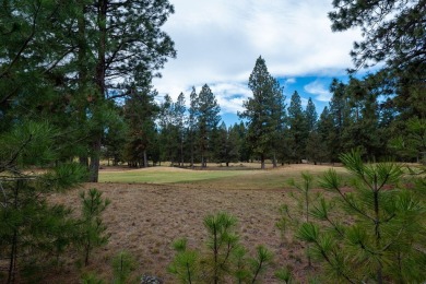 Build the home of your dreams on this stunning 1.11-acre on Aspen Lakes Golf Course in Oregon - for sale on GolfHomes.com, golf home, golf lot