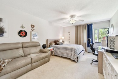 Deluxe 3 Bedroom/2 Bath *D* Unit - This deluxe 3-bedroom/2-bath on Innisbrook Resort and Golf Club in Florida - for sale on GolfHomes.com, golf home, golf lot