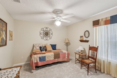 Eagle Harbor home looking for it's new family! Charming on Eagle Harbor Golf Club in Florida - for sale on GolfHomes.com, golf home, golf lot