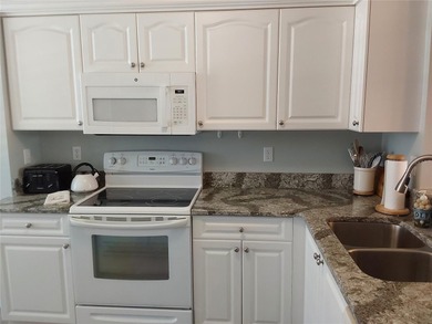 Best buy in Pinebrook! Step into affordability! This 2 bedroom 2 on Pinebrook/Ironwood Golf Course in Florida - for sale on GolfHomes.com, golf home, golf lot