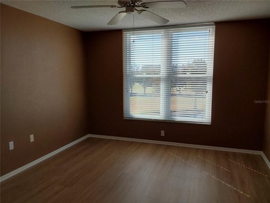 Best buy in Pinebrook! Step into affordability! This 2 bedroom 2 on Pinebrook/Ironwood Golf Course in Florida - for sale on GolfHomes.com, golf home, golf lot