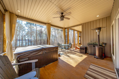 Newer Lakefront Home in Tannenbaum on Tannenbaum Golf Club in Arkansas - for sale on GolfHomes.com, golf home, golf lot