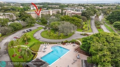 DRASTIC PRICE REDUCTION FOR QUICK SALE! STEP INTO TRANQUIL on Wynmoor Golf Course in Florida - for sale on GolfHomes.com, golf home, golf lot