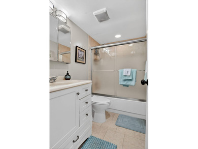 BEAUTIFULLY UPDATED AND UPGRADED FIRST FLOOR 2/2 IN THE ALL on Kings Point Golf -Flanders Way in Florida - for sale on GolfHomes.com, golf home, golf lot