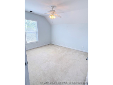 *OWNER FINANCING AVAILABLE* Come enjoy living in this end-unit on Kings Grant Golf and Country Club in North Carolina - for sale on GolfHomes.com, golf home, golf lot