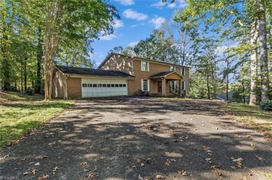 Welcome to 482 Cross Creek Drive, a stately 5BR/4.5BA brick home on Cross Creek Country Club in North Carolina - for sale on GolfHomes.com, golf home, golf lot