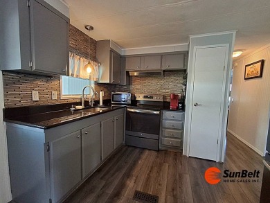 Fully Furnished & Turn-Key 2BR/2BA | Remodeled & Move-In Ready | on Rolling Greens Executive Golf Community in Florida - for sale on GolfHomes.com, golf home, golf lot