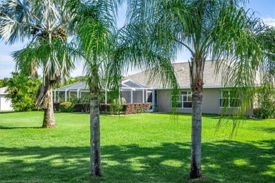 BEAUTIFUL, SPACIOUS, POOL HOME IN GREAT GOLFING COMMUNITY. 3 on Golf Hammock Country Club in Florida - for sale on GolfHomes.com, golf home, golf lot